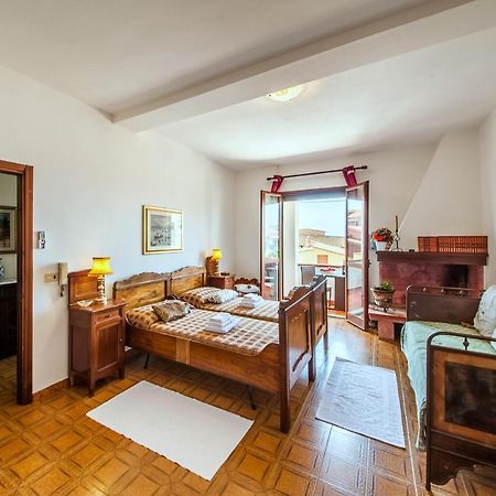 La Casa Di Mannazzotta 1 Bed and Breakfast Castelsardo Eksteriør billede