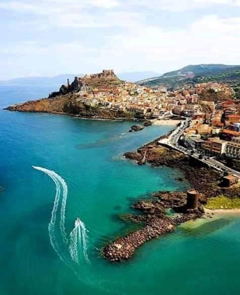 La Casa Di Mannazzotta 1 Bed and Breakfast Castelsardo Eksteriør billede