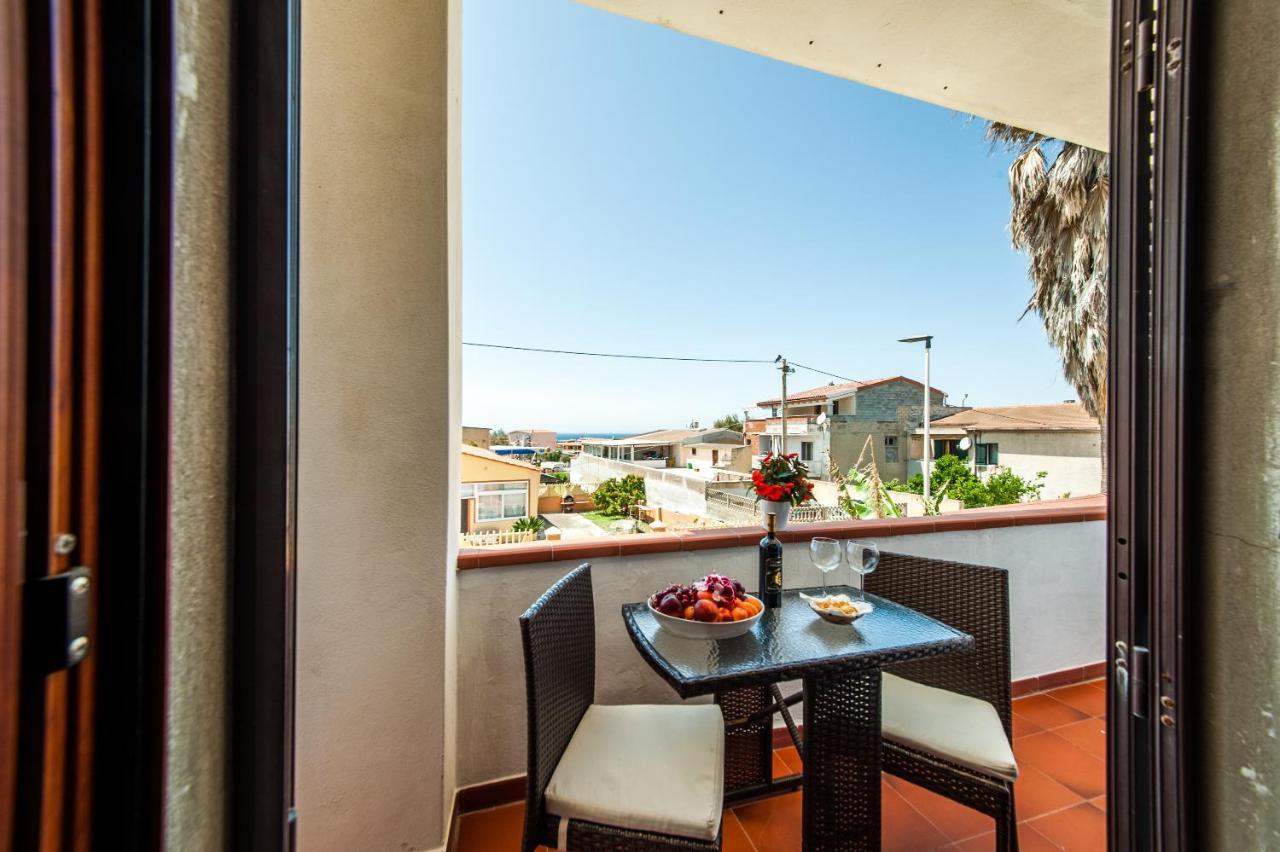 La Casa Di Mannazzotta 1 Bed and Breakfast Castelsardo Eksteriør billede